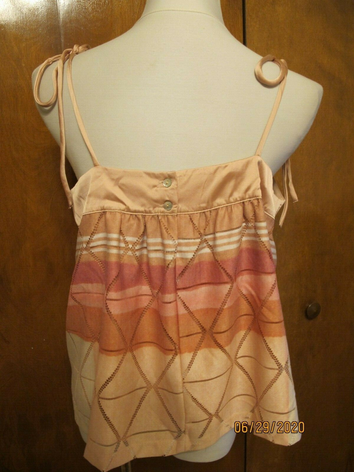 Anthropologie Akemi+ Kin women's lined multi color thank top.