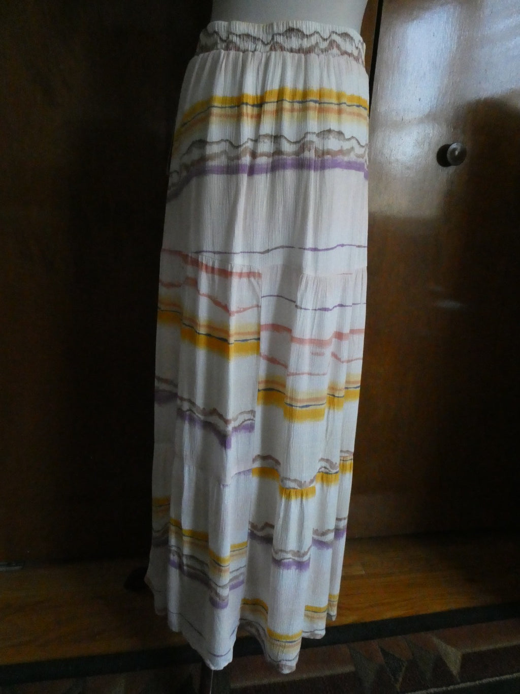 Nine West Women Maxi Skirt Tiered Side Slit Elastic Waist Multicolored Small $40
