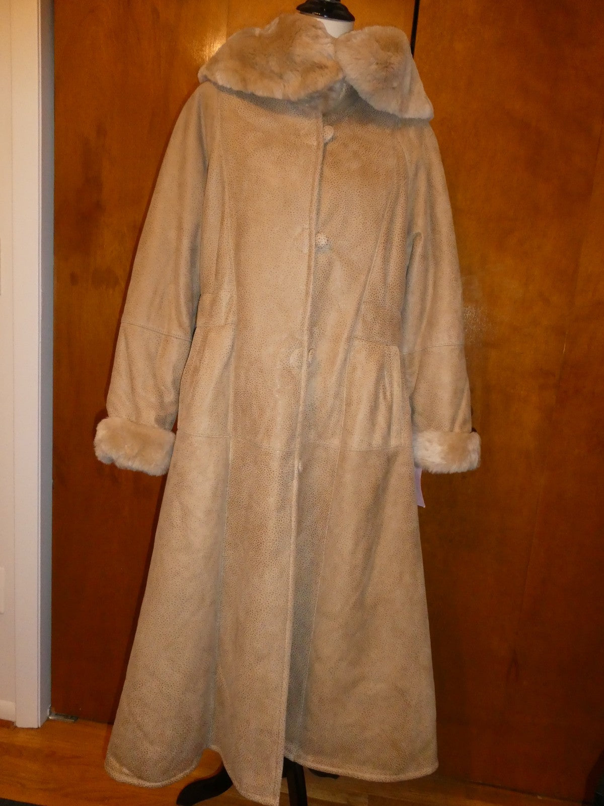 Adarcrea S.L Beige Shearling Sheepskin Fur A-Line Winter Coat 10 (fits US 12/14)