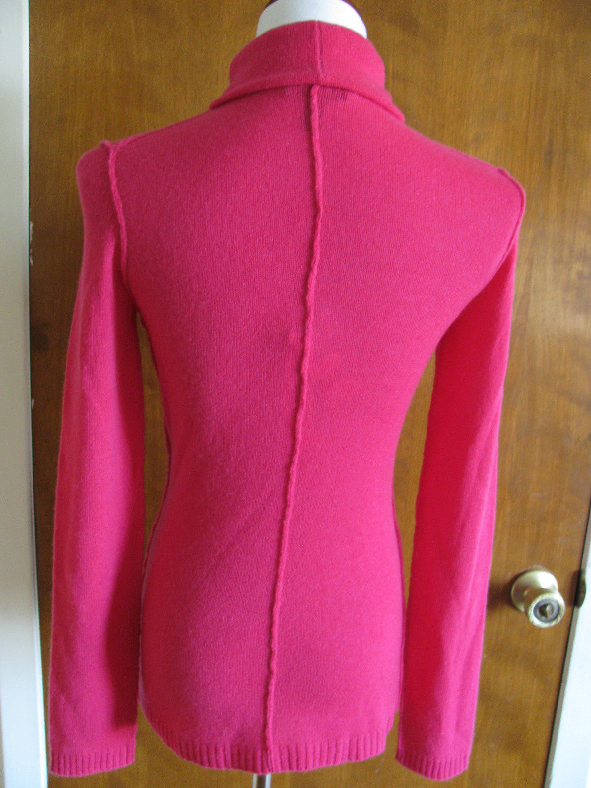 Bloomingdale Aqua Women's Ruby Rose Cashmere Turtleneck Back Detailed Sweater XS