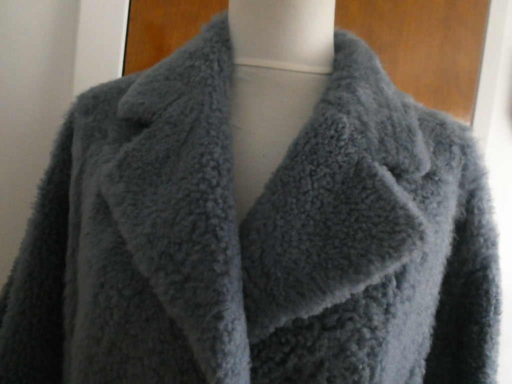 Theory Robe Coat Metal Blue Shearling Lamb Fur Teddy Coat M $2895 Made In Turkey