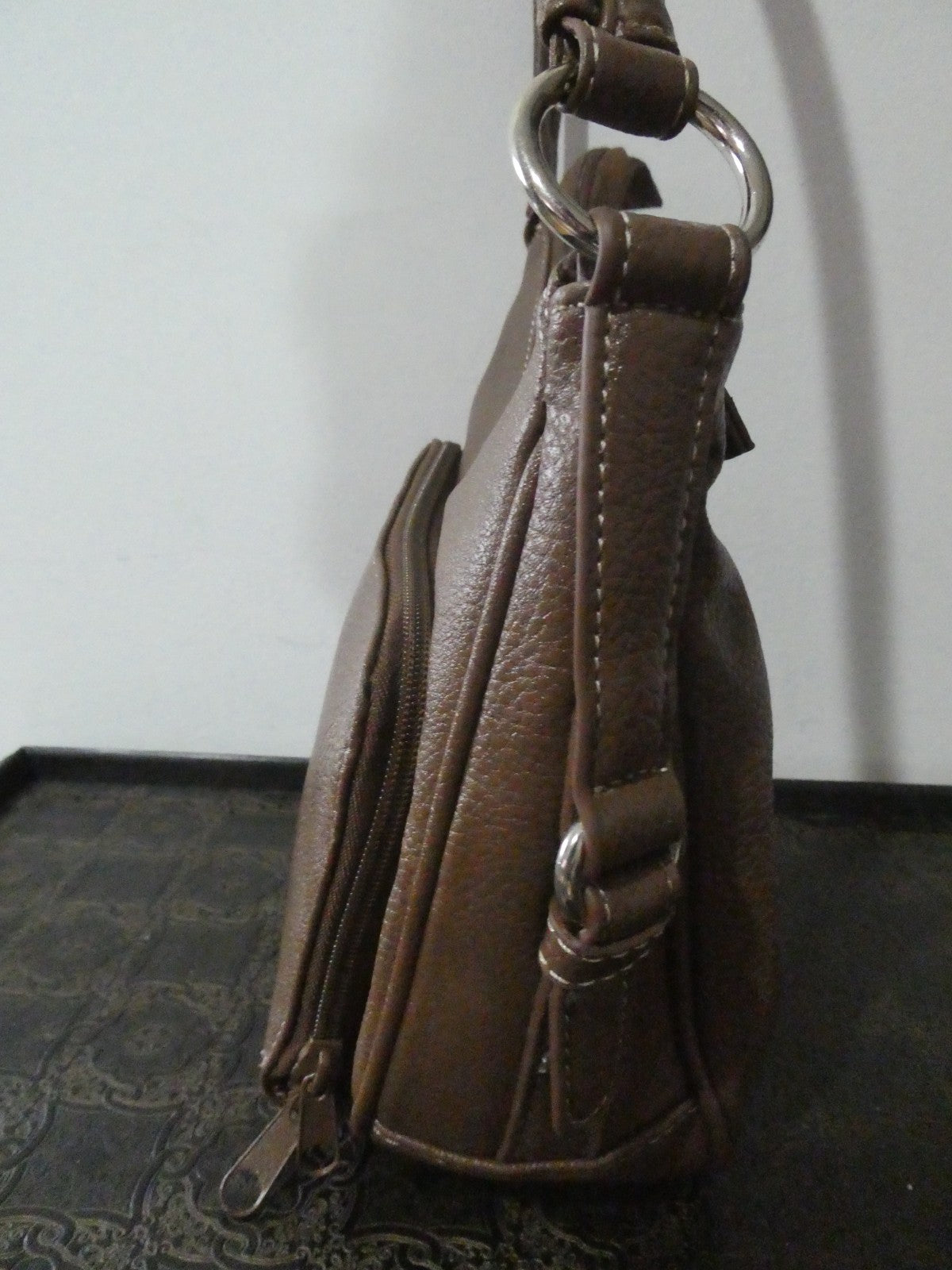 Women’s Brown Shoulder Bag Hobo Handbag Faux Leather 9”x8”x3” Pocket