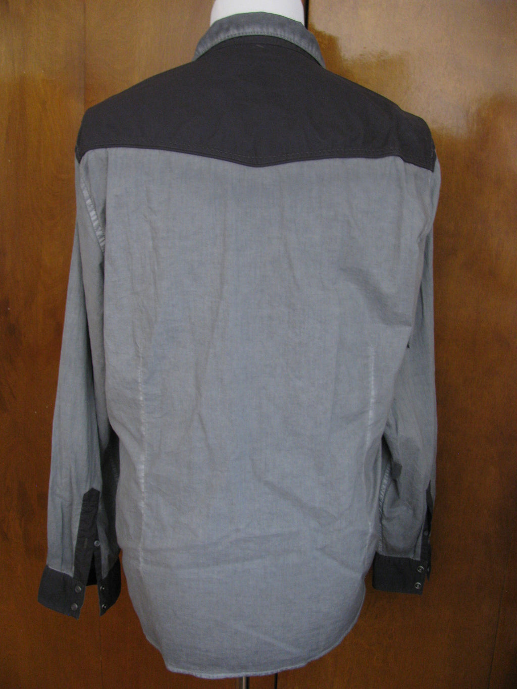Guess men’s multi-color wave shirt slim fit XXL 