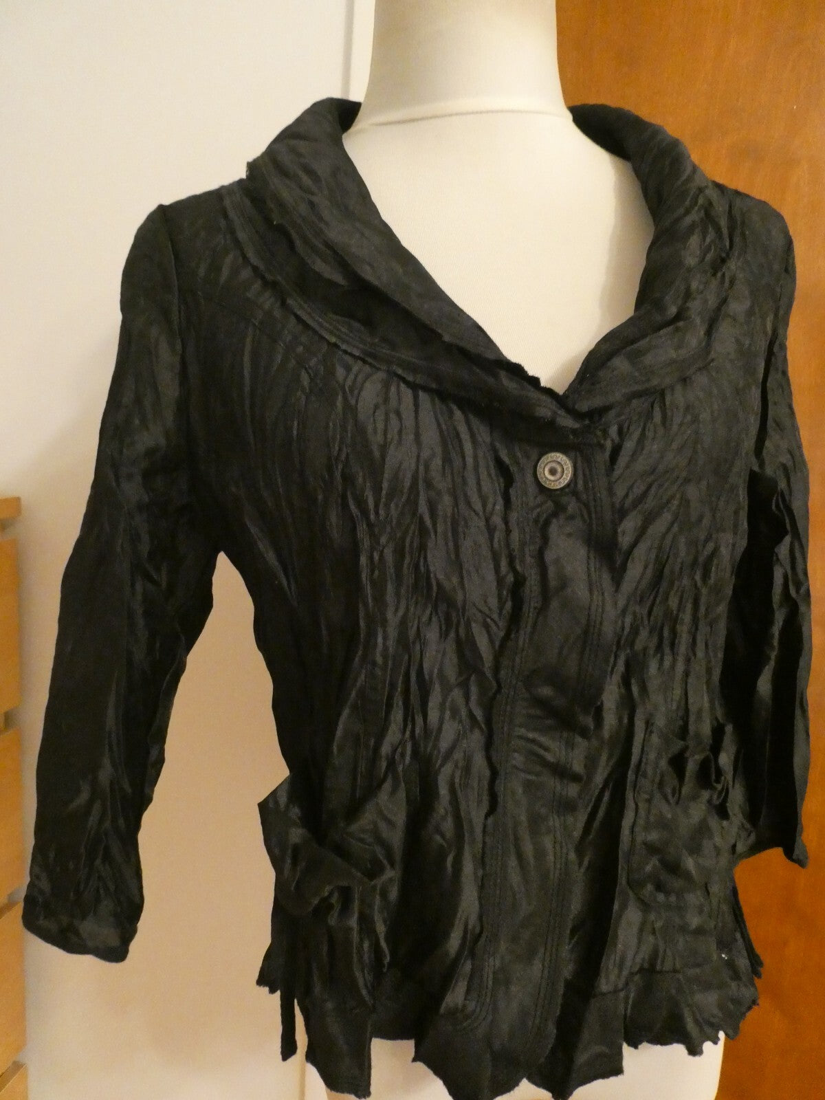 Vers Australia womens black lightweight crinkle dress jacket size14 (fits sz 12)