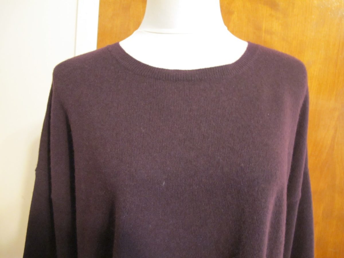 Bloomingdale's Women's Burgundy 2 Ply Cashmere Sweater M  