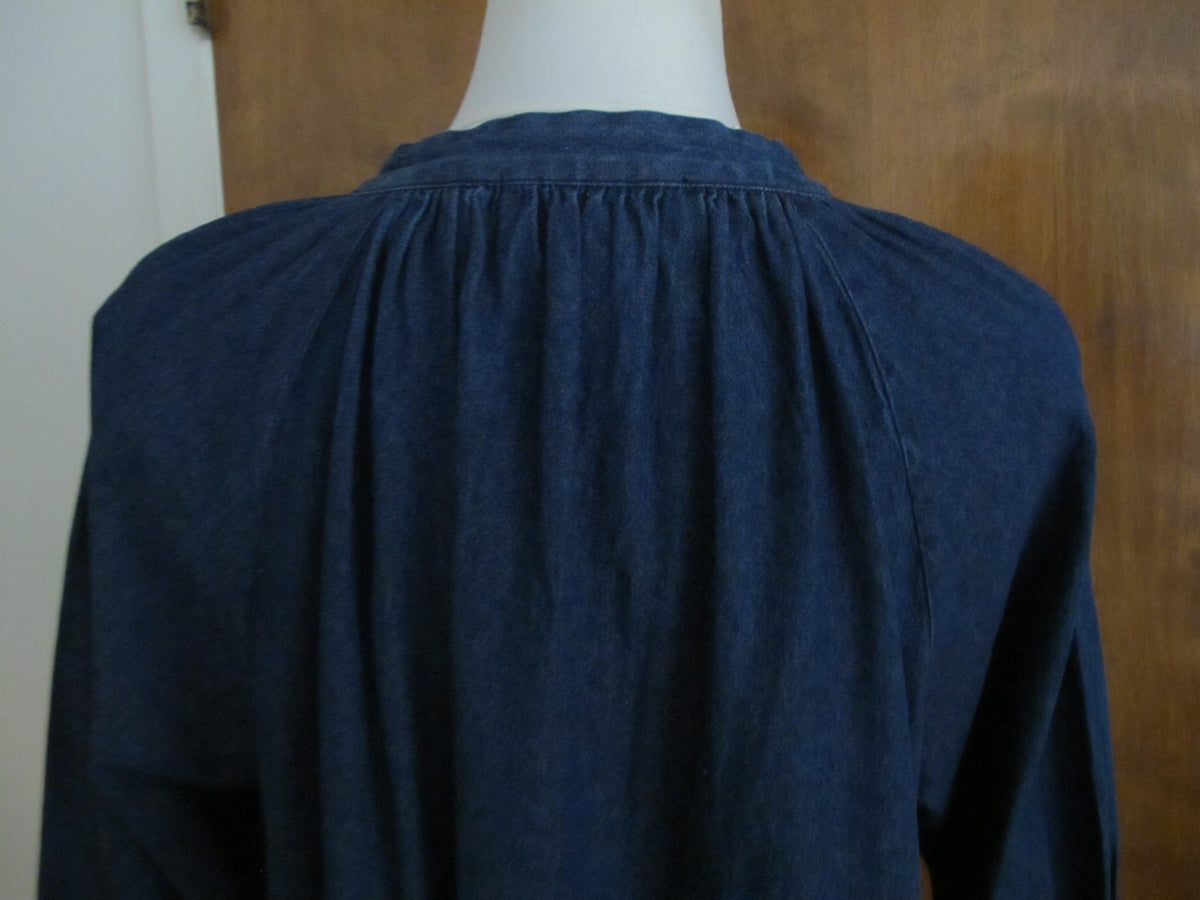 Anthropologie women's denim blue detailed embroidered A-line tunic top  New