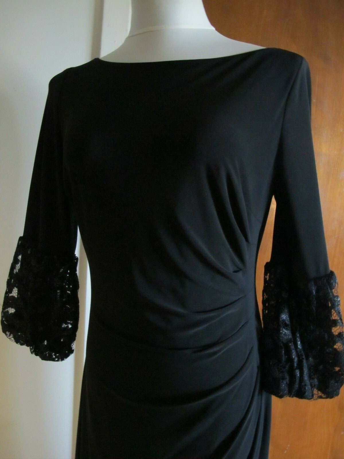 Ralph Lauren women's black lined lace crafted evening dress New