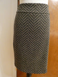 New York & Company woven pattern pencil classic and polished skirt Medium