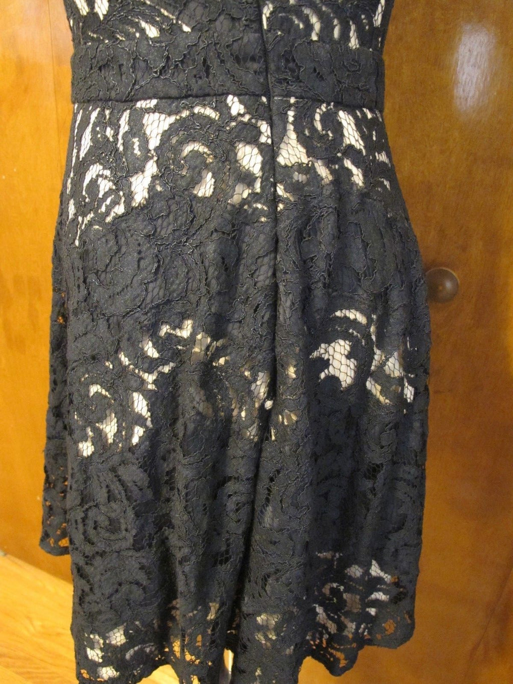 Bebe women’s fabric mesh cotton black evening lined dress size 6 