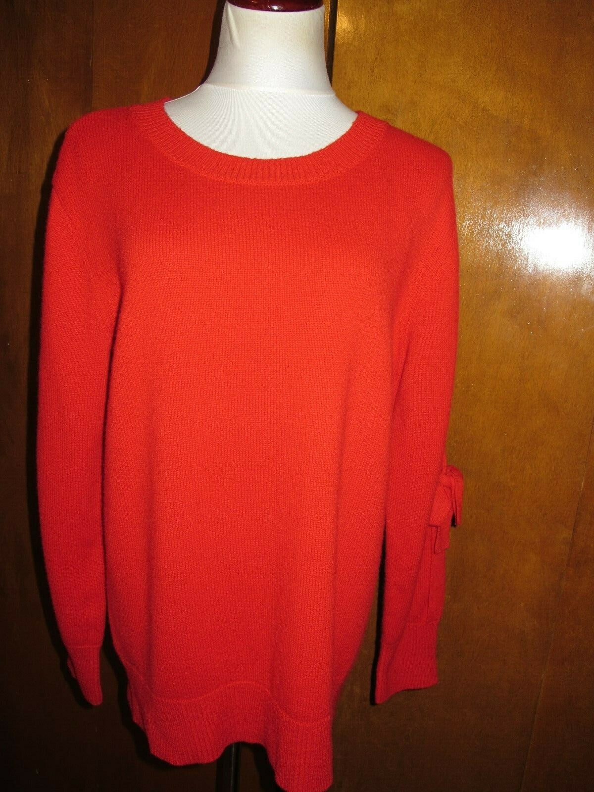 Lord &Taylor Women's red cashmere sweater