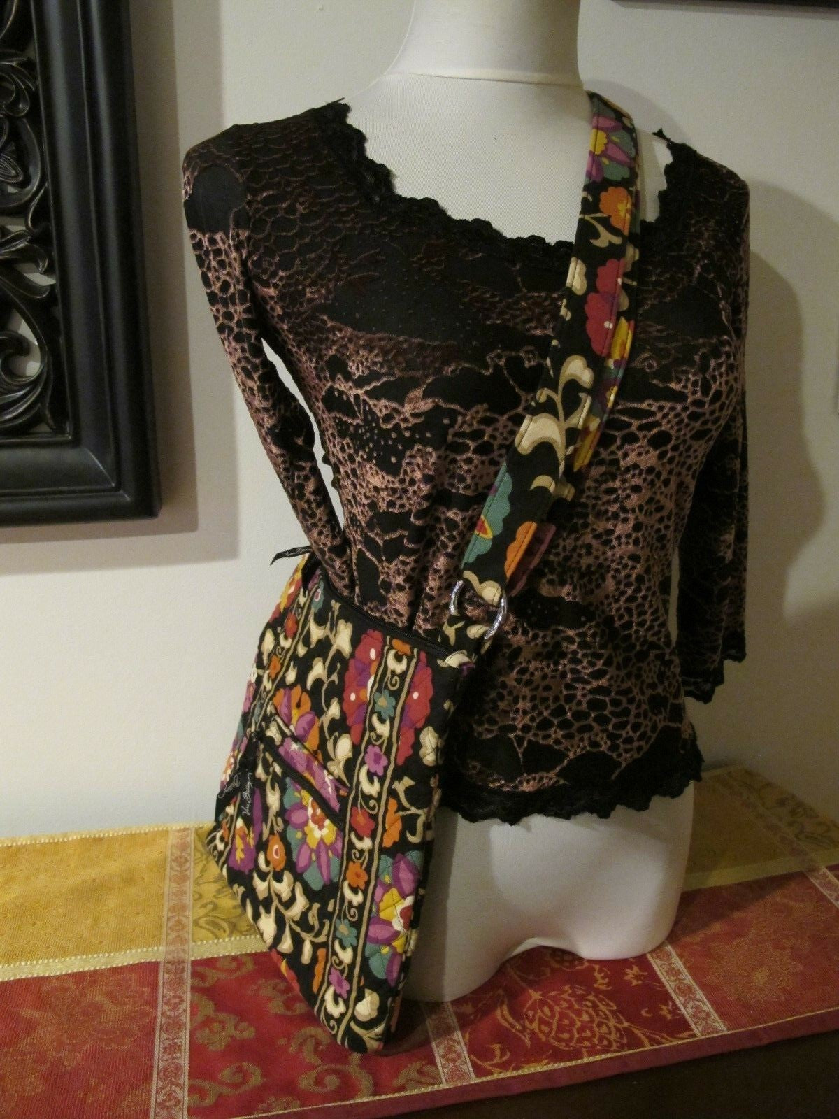Vera Bradley Women's Black Red Yellow Shoulder Crossbody Quilted Zippered Bag