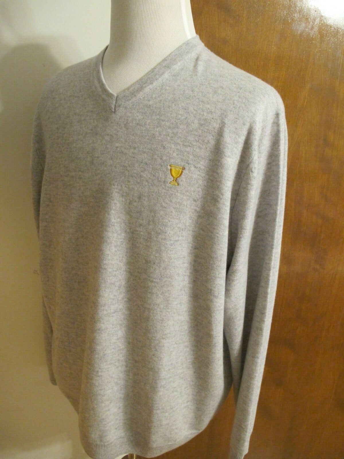 Lacoste men's chalkboard heather cashmere V-neck sweater 3XL (fits 2XL) 