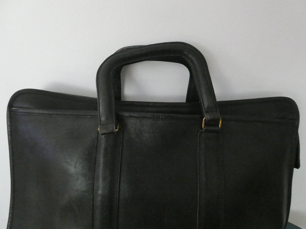 Vintage Authentically Coach Briefcase/ Tote Black Glove-Tanned Leather 570-8625