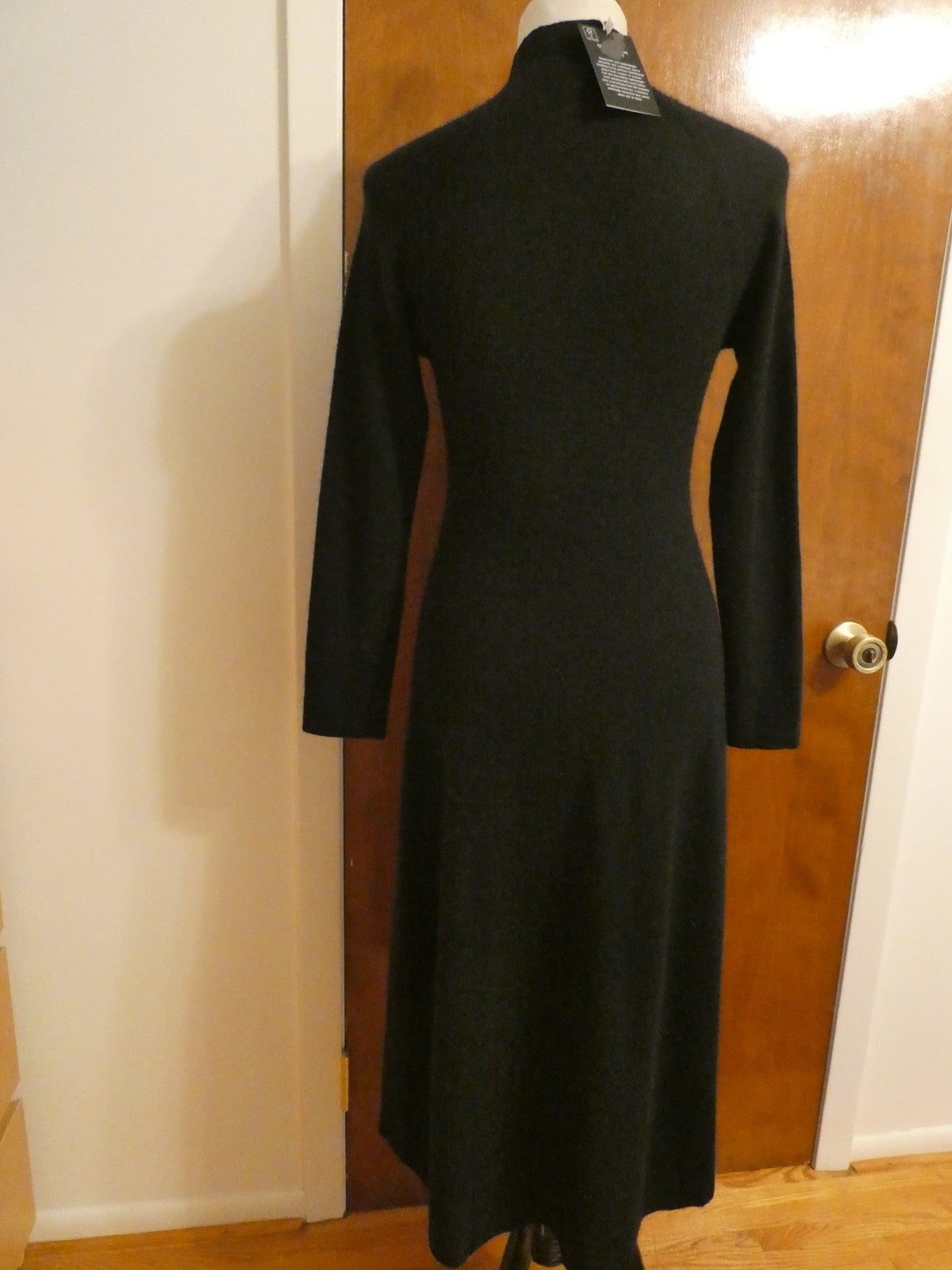 Bloomingdale's 100% 2-Ply Cashmere Black Mock Neck Midi Dress NWT $248 Size XS