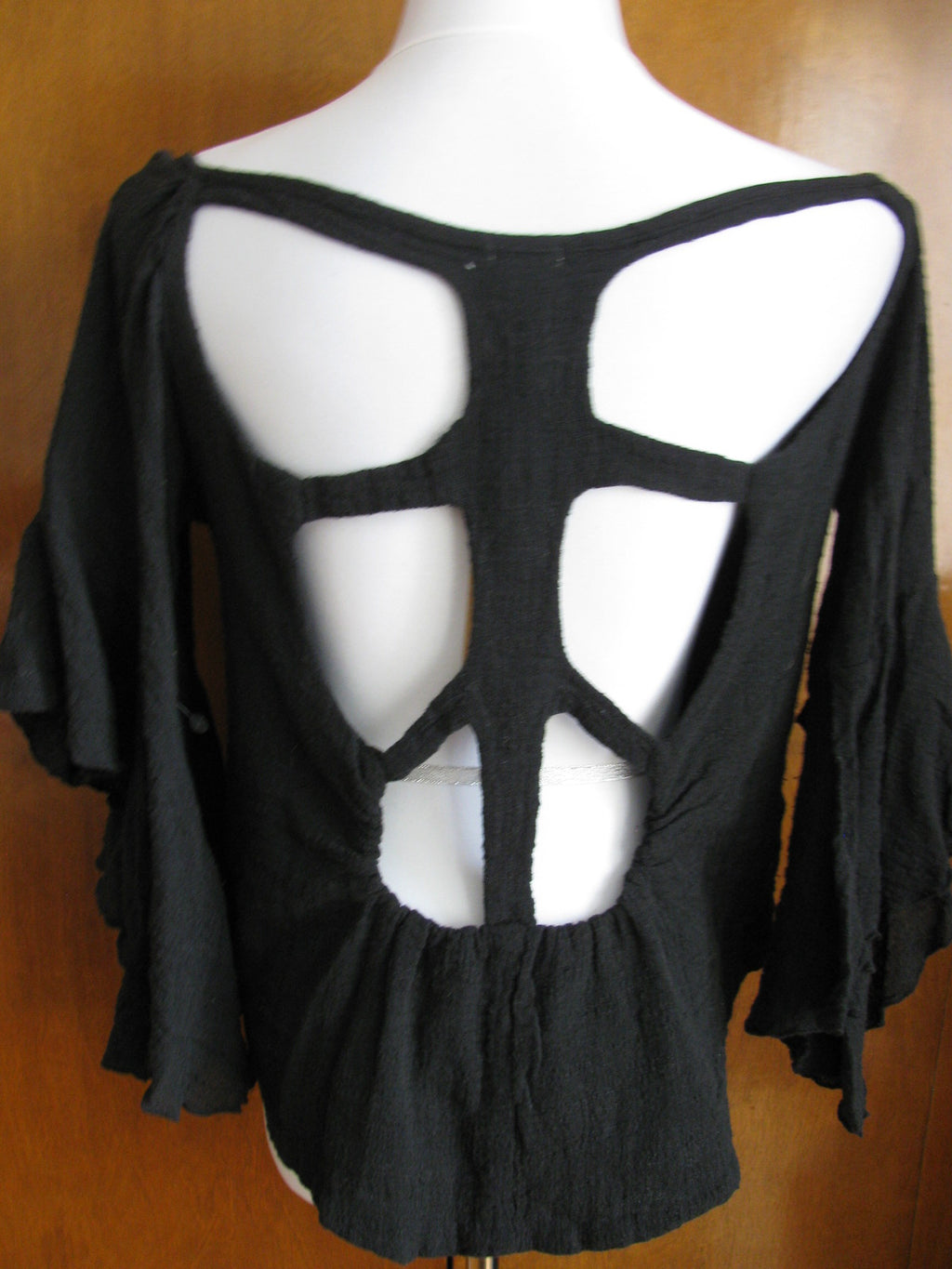 Surf Gypsy women’s cotton soft black top Large