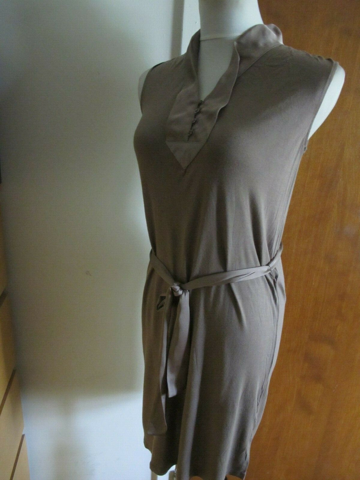 Gap Women's Beige Rayon Belted Sleeveless Dress XS