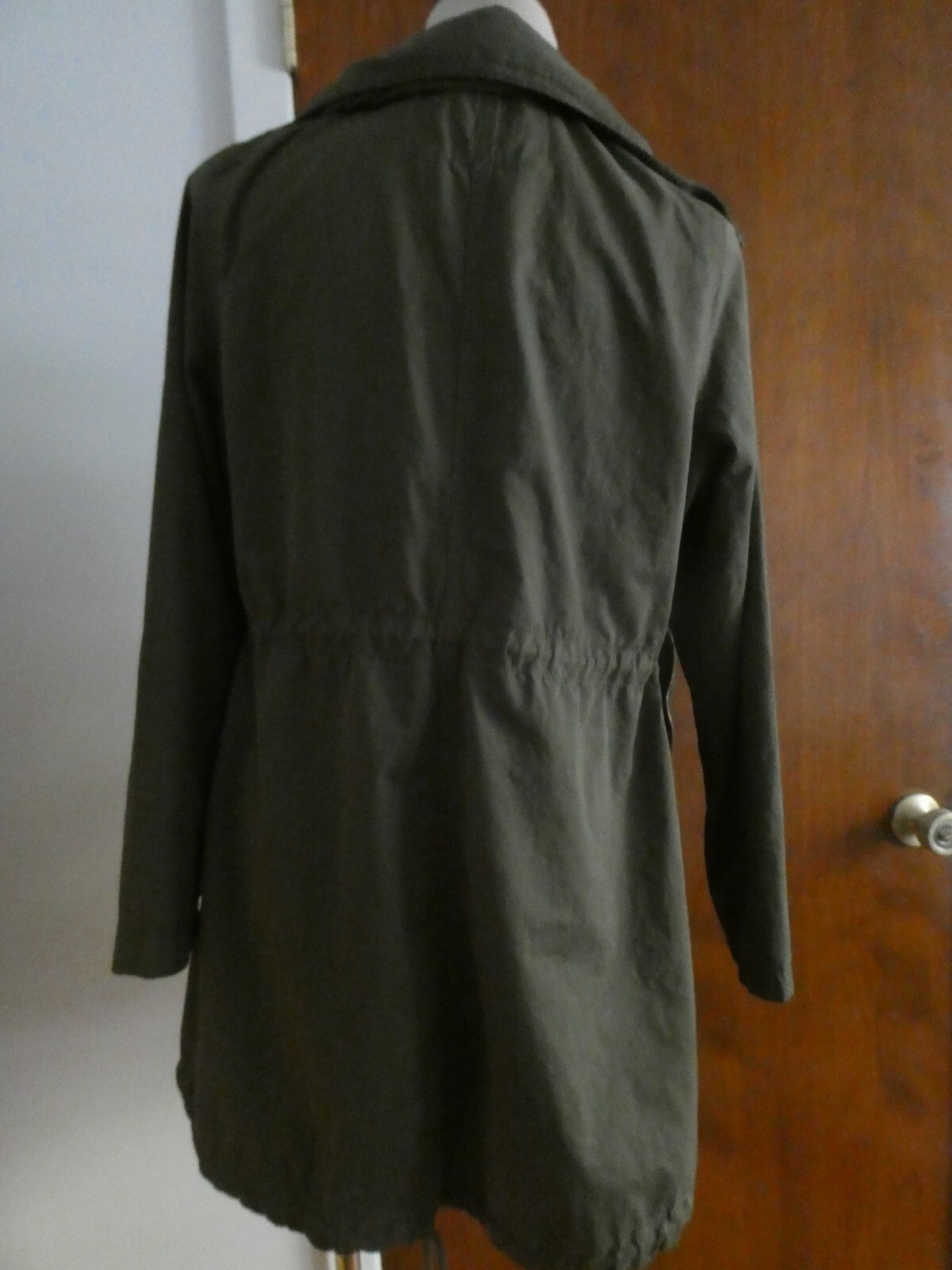Mossimo Supply Co Women’s Olive Green Water Resistant Hood Jacket Size Small