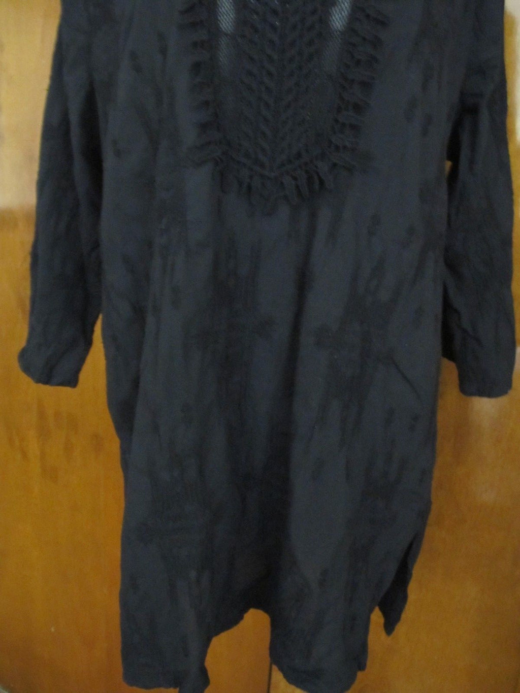 XCVI women's black cotton crafted embroidered top XLarge NWT