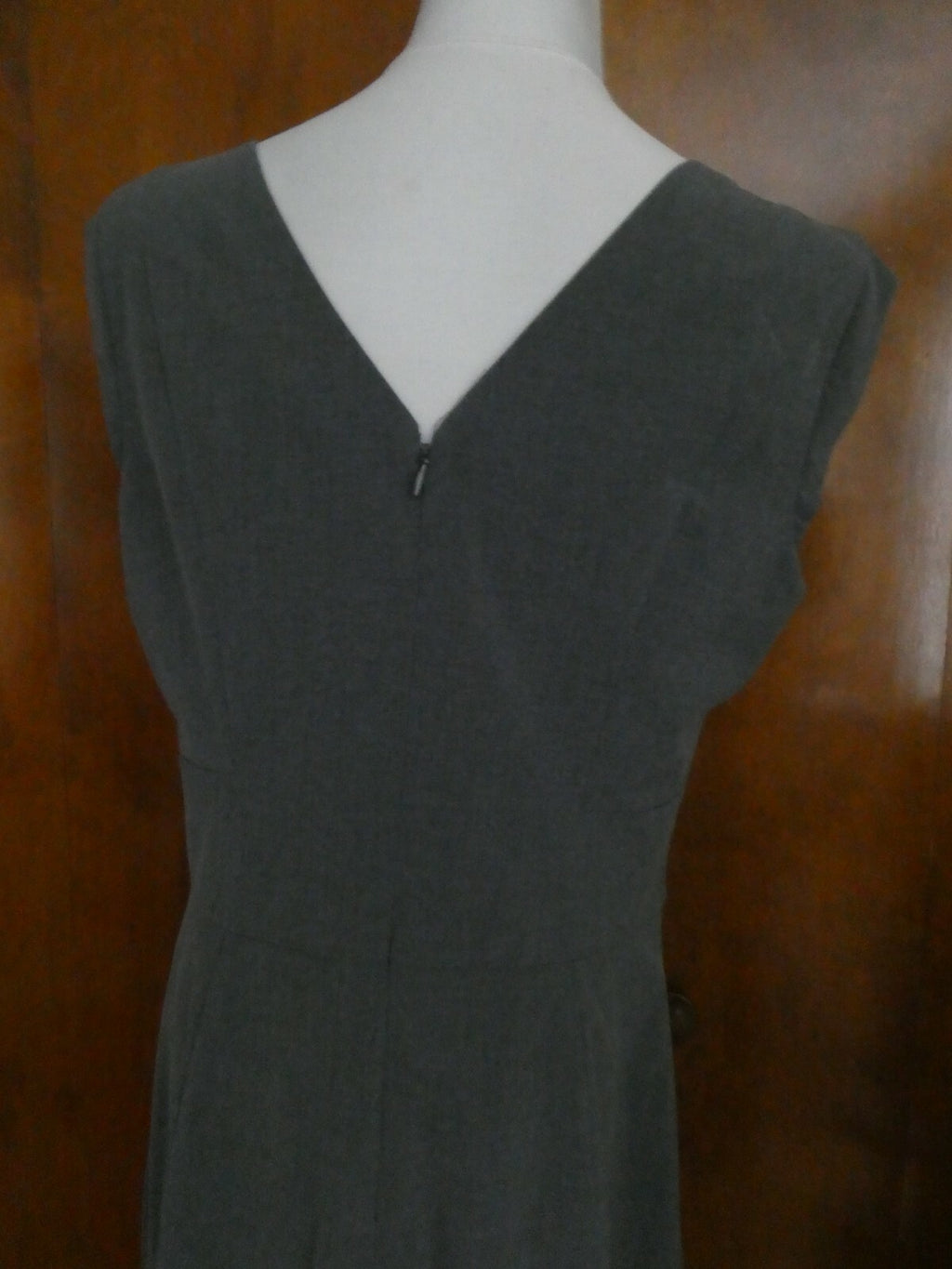 Off 5th Saks Fifth Avenue Women's Black Label Gray Lined Dress 14 (fits 12)