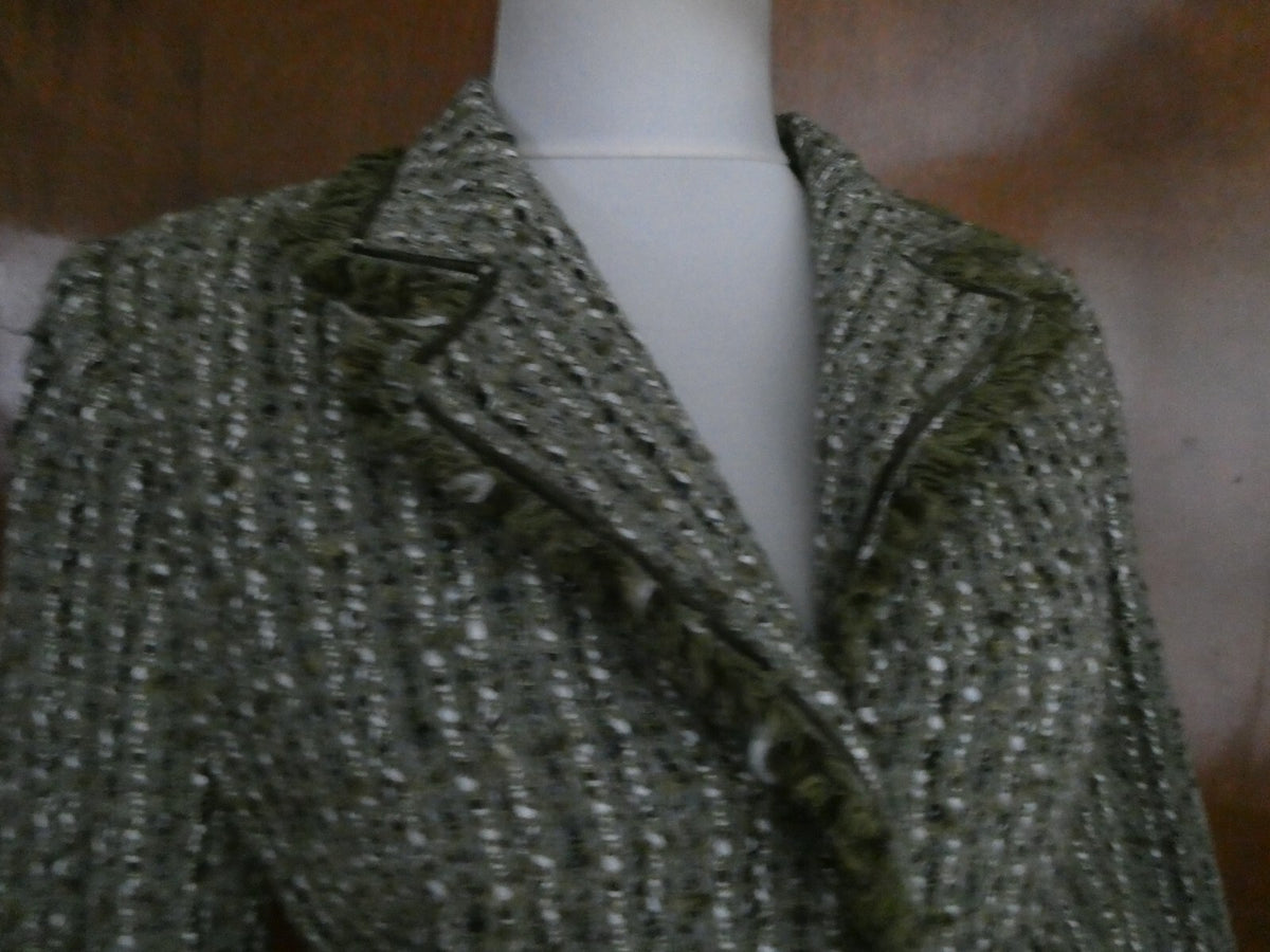 Vertigo Women Stylish Green Lined Blazer Size Large (Fits Medium) Made in France