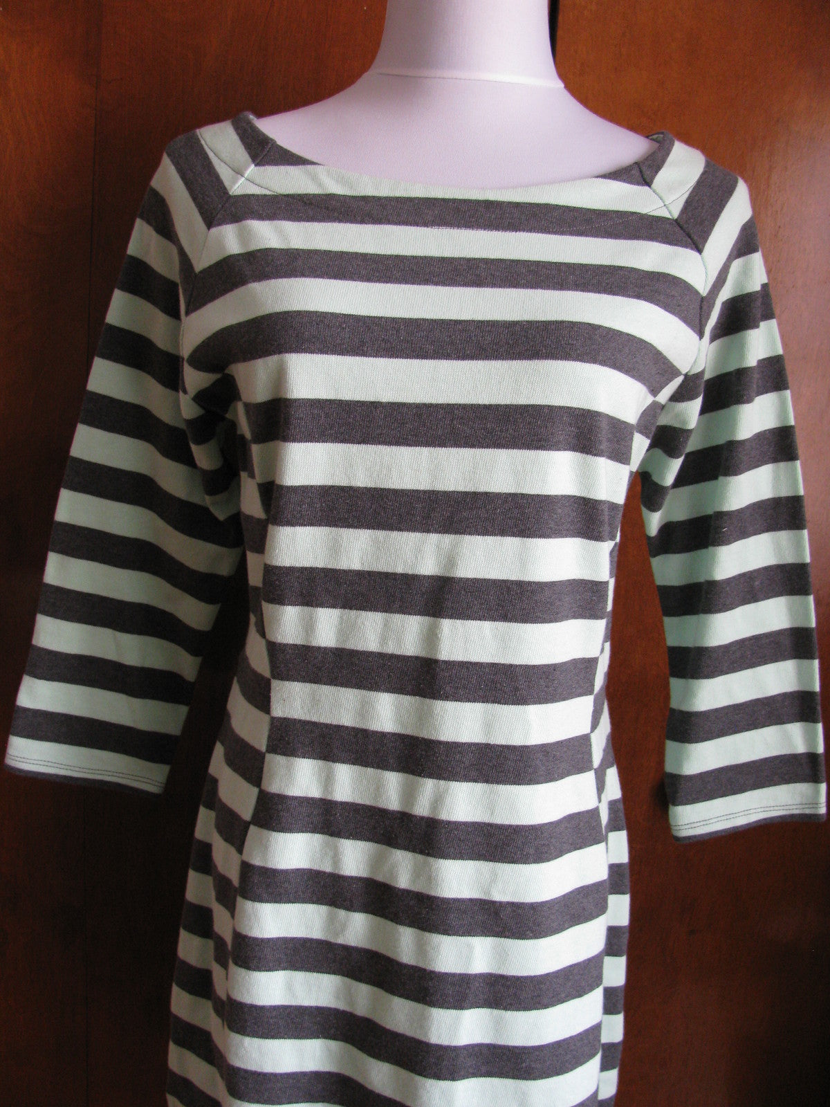 Gap Women's Striped Fitted 3/4 Sleeves Dress New