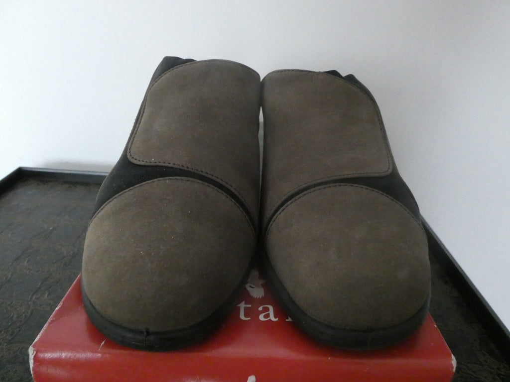 Portania Mokassina taupe nubuk brown suede mule women’s US 9 EU 40