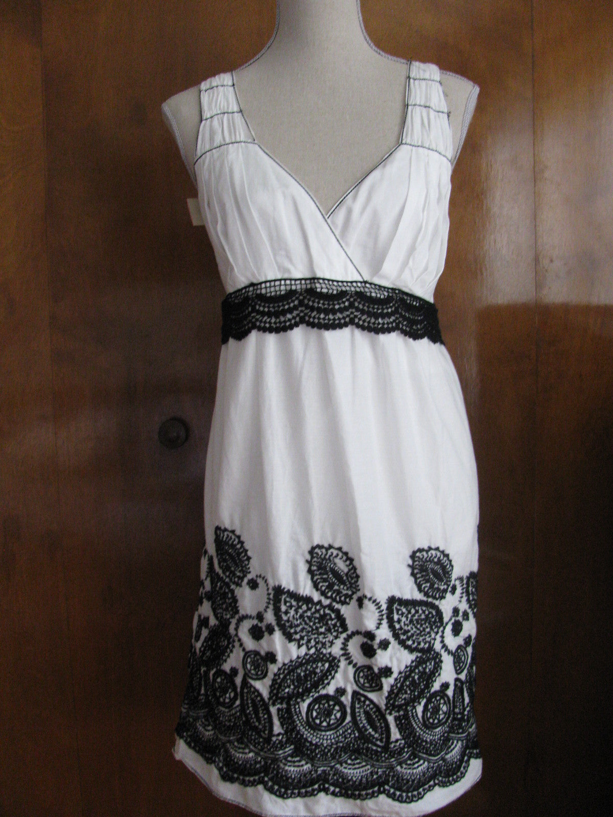 Studio M Women's White Black Cotton Embroidered Dress Size XLarge NWT  