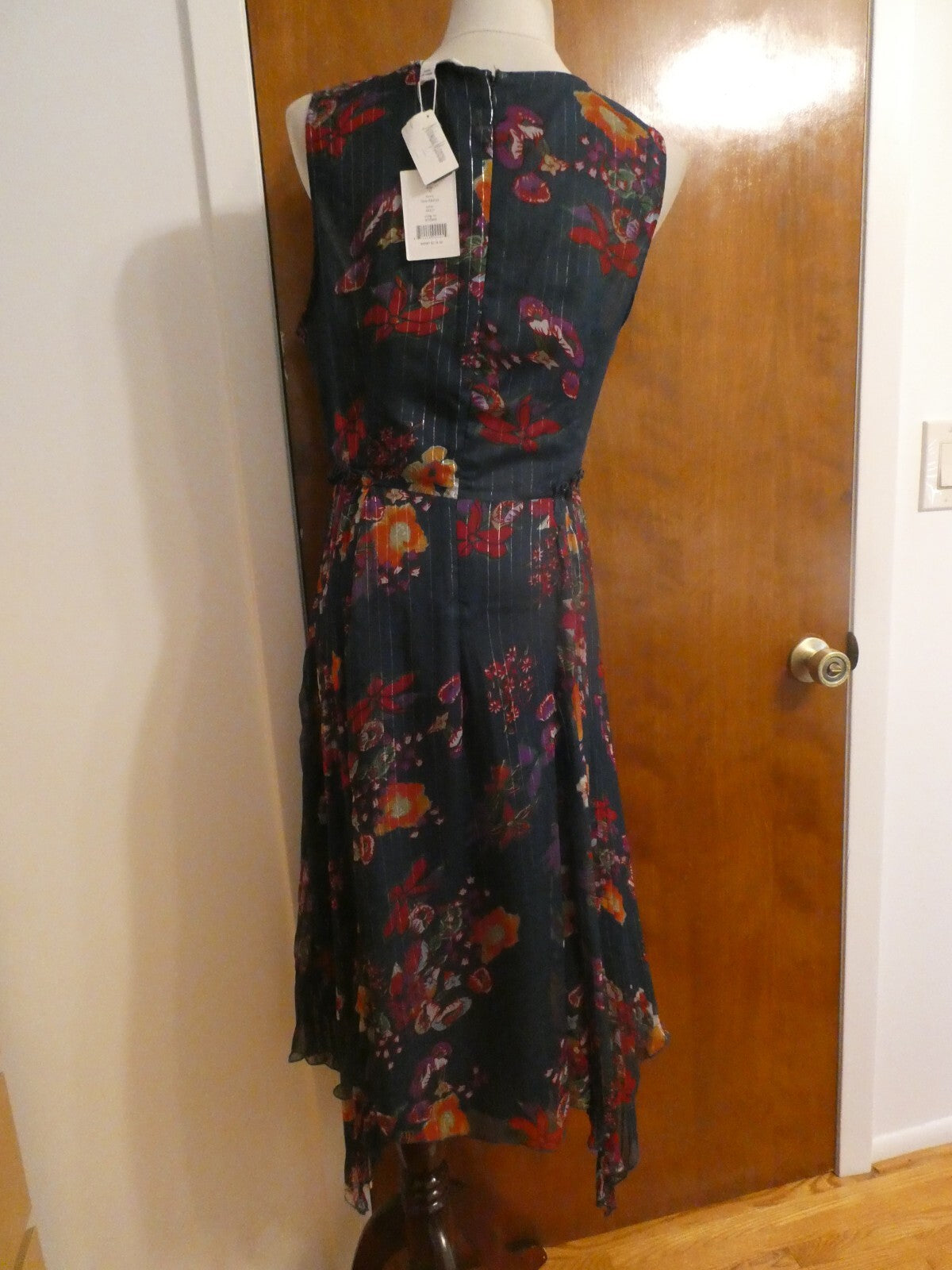 Walter Baker Teri women’s blue floral pleated lined evening dress size 10