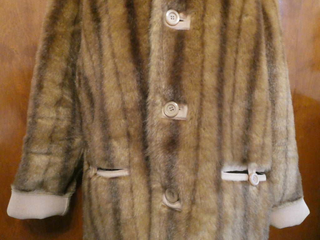 Jones New York Women’s Beige Faux Fur Reversible Hooded Winter Coat Size Large