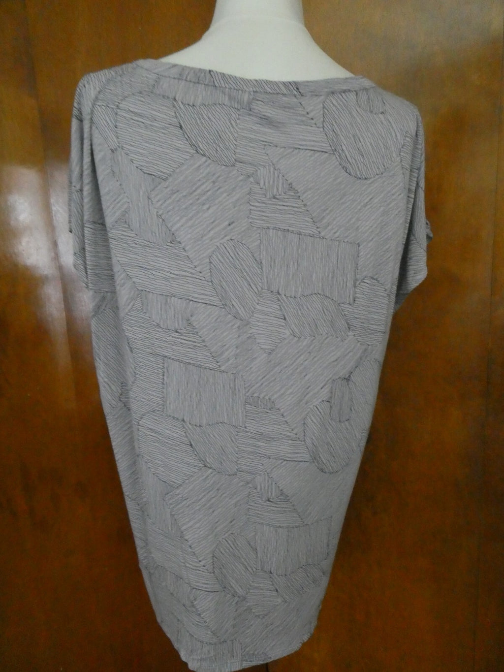 Gap women's stylish multicolor detailed top size Large