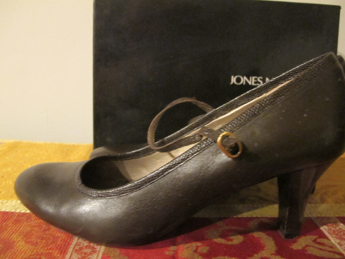 Jones New York Women’s Brown Leather Ankle Strap Shoes Size 7.5