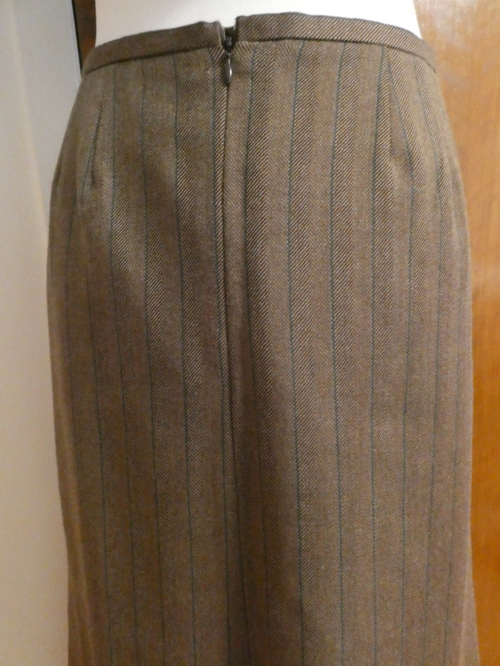 Harve Benard Women Brown Midi A Line 100% Wool/Lana Skirt 12 Made in Ukraine