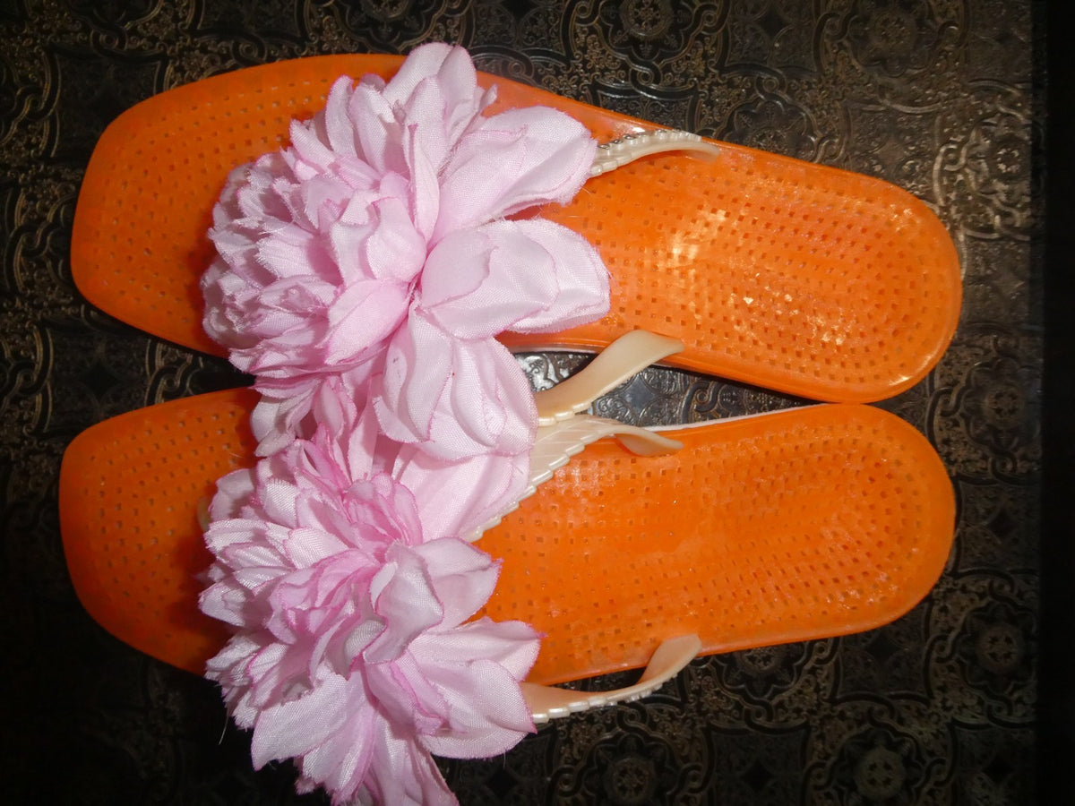 Kate Spade Pink Flowers Beach Pool Jelly Flip Flops Size 7 Made in Italy