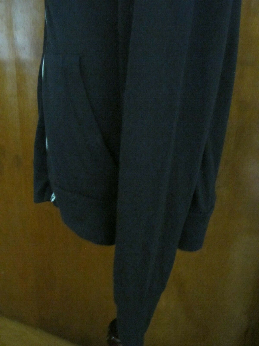 Alternative Women's Black Hood Full Zipper Sweater Large Pre Owned