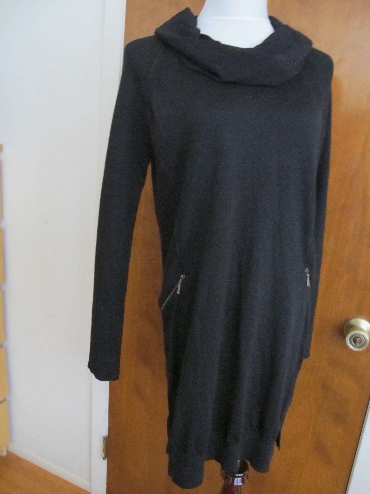 Design History Women's Black Stylish Sweater Dress Size Large NWT