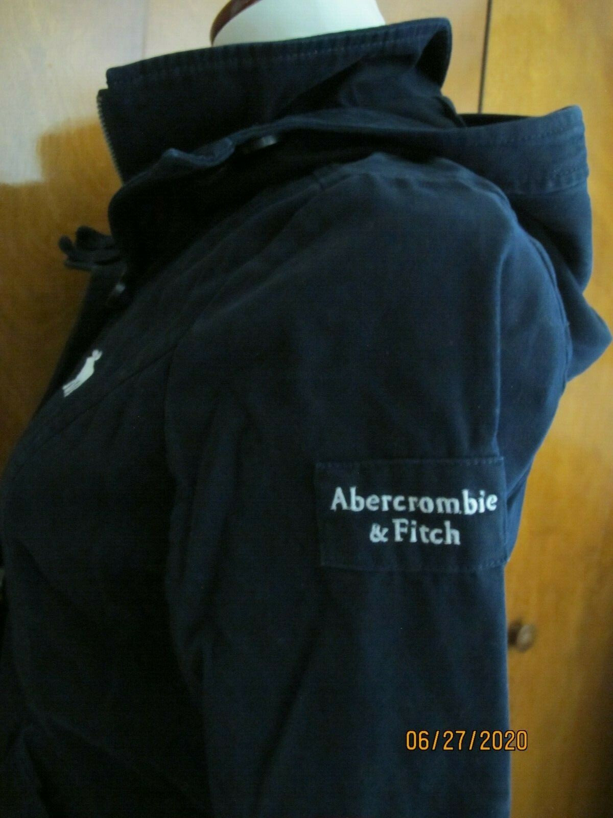 Abercrombie & Fitch navy cotton boys zip out coat jacket size Medium