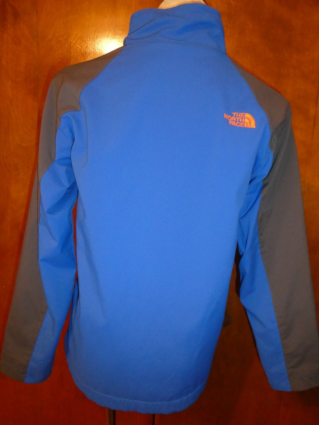 The North Face blue/gray boys zip out coat jacket size Large (14-16)