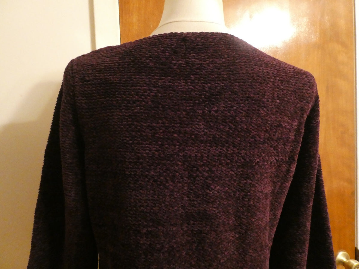 New York&Company women's dark purple long sleeves sweater size Medium preowned