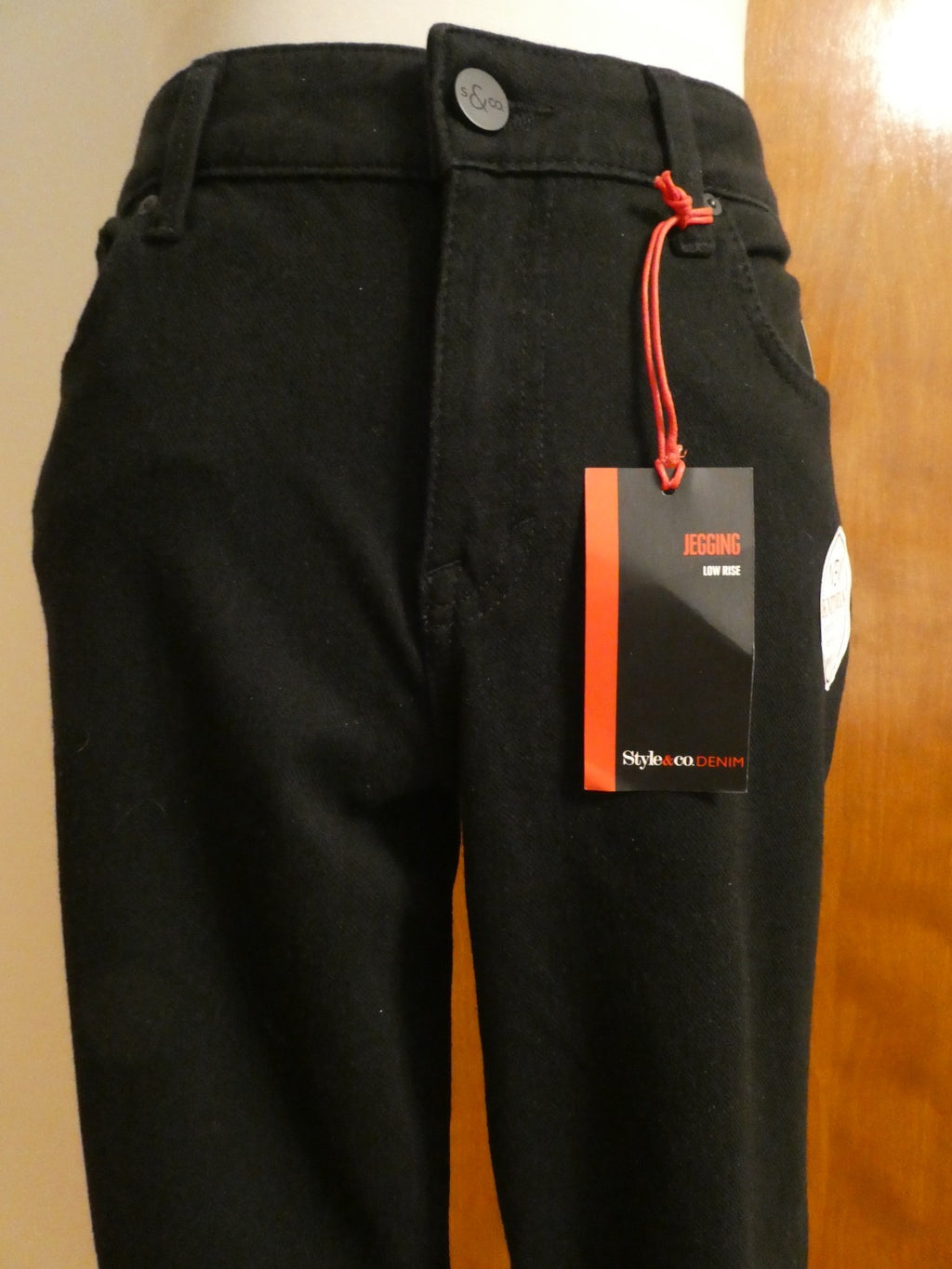 Style &CO Denim Women's Essential Comfort Soft Legging Jean Pants Black Size 14