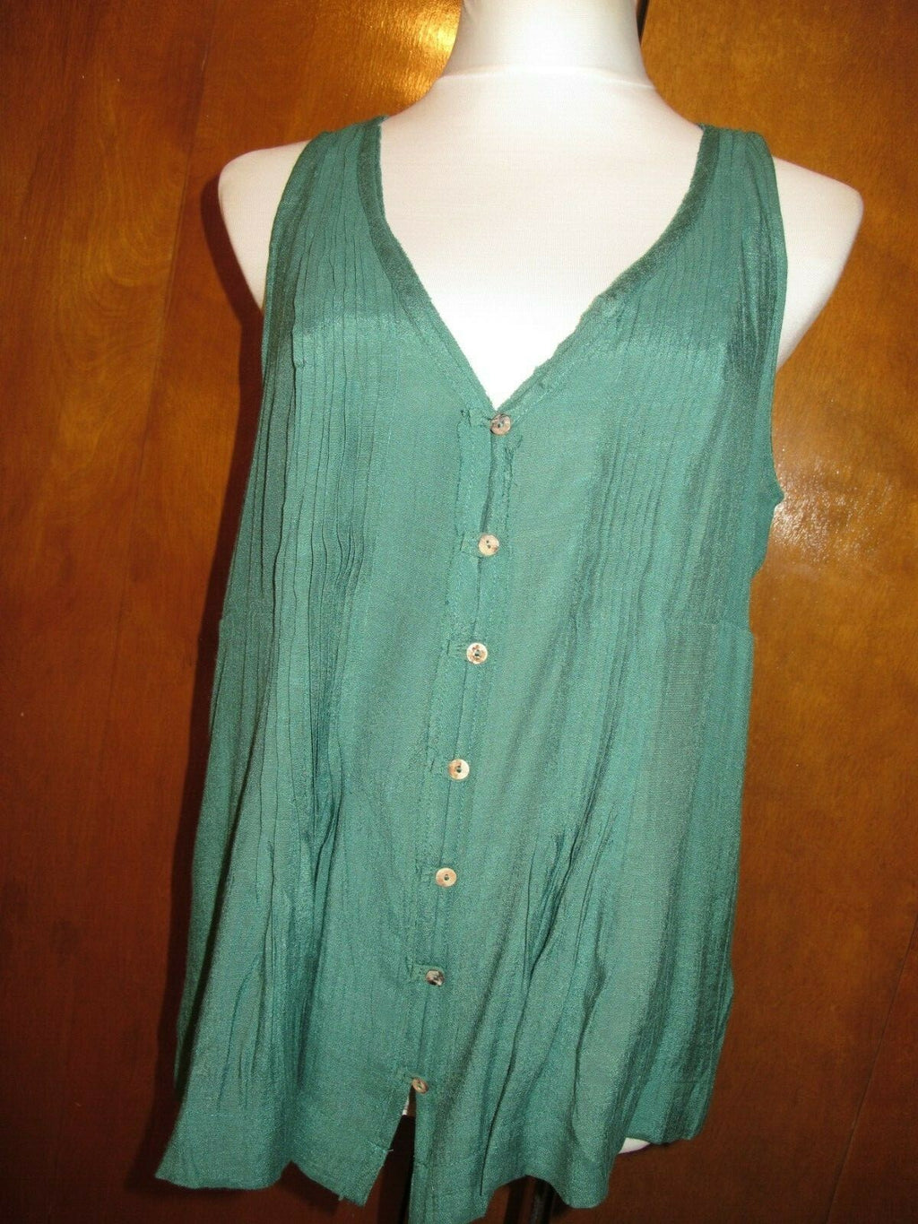 Anthropologie Maeve  Women's Green Rayon Top Medium
