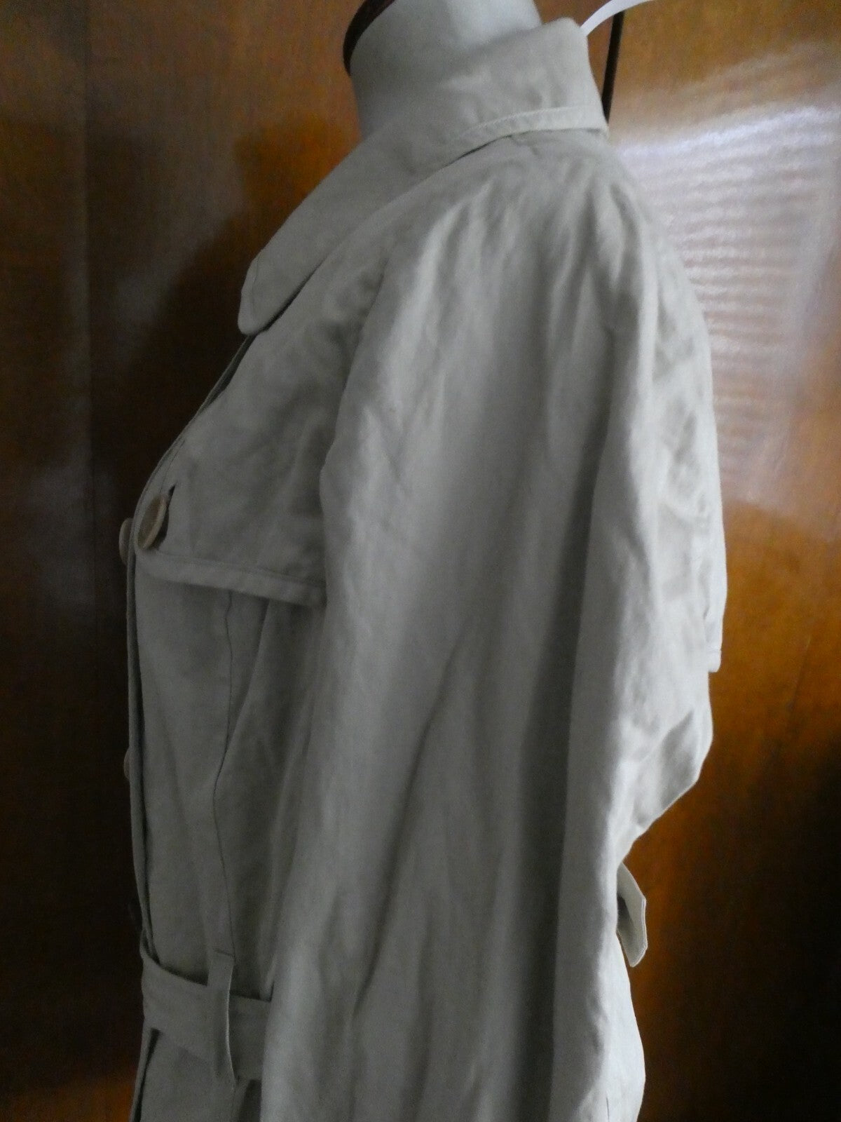Vince women’s khaki detailed lined coat Size Large NWT