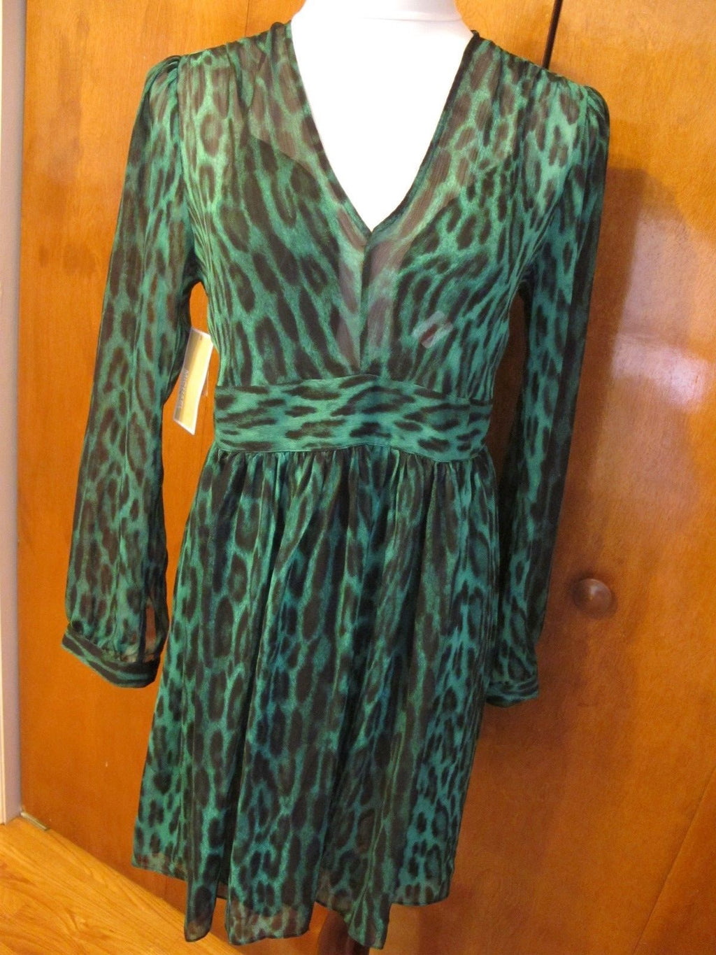 Michael Kors women’s palmetto green evening detailed lined dress 6 