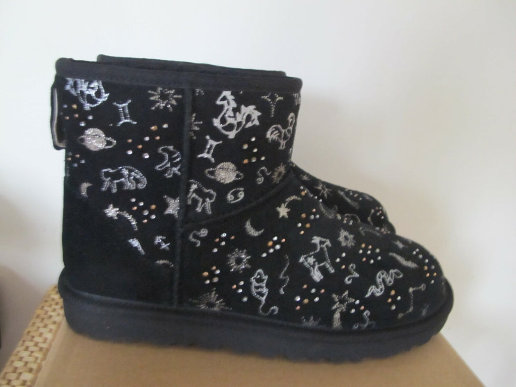 UGG CLASSIC ZODIAC WOMEN'S MINI BLACK SUEDE SHEEPSKIN BOOTS (Run Small)