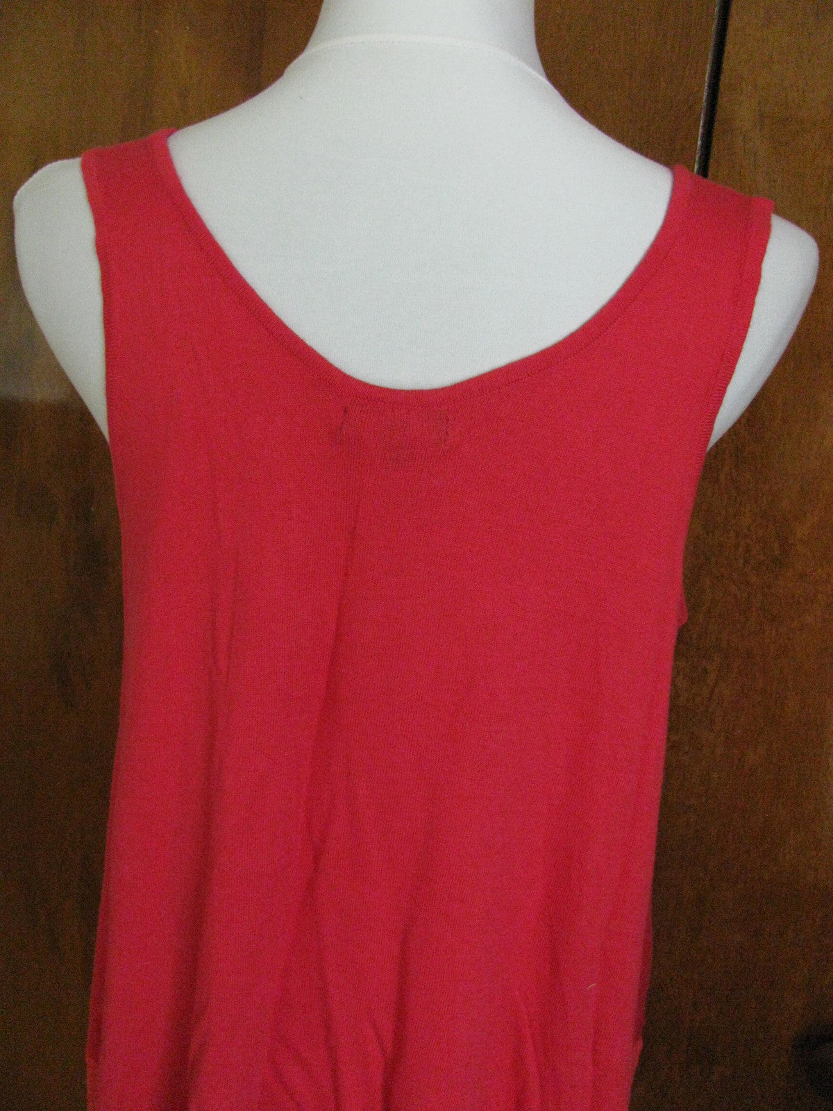 Gap women's red  sleeveless tunick top Large 