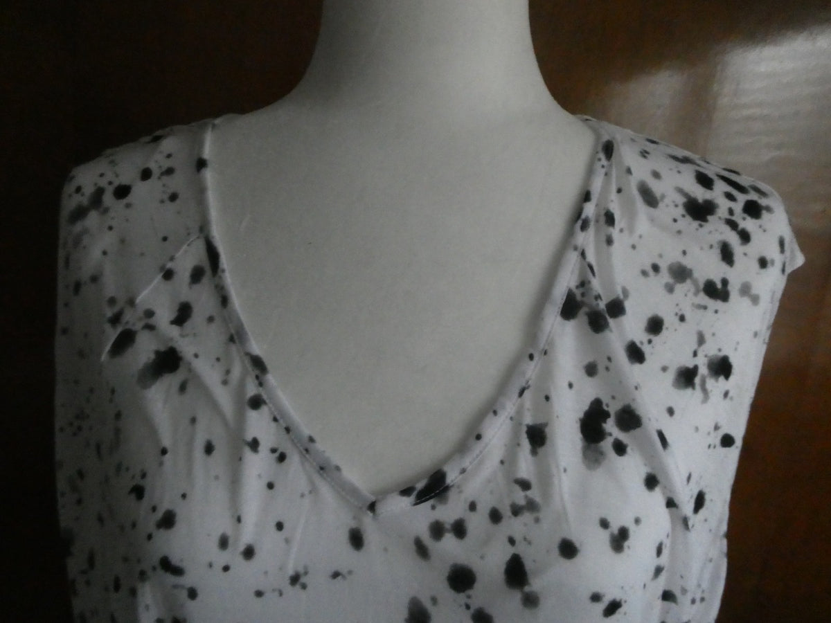 Michael Kors Women Top White/Black Splash Print 100% Tencel Medium $69.50