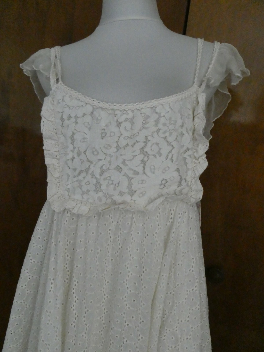 Free People women's cream eyelet embroidered crafted very soft cotton dress New