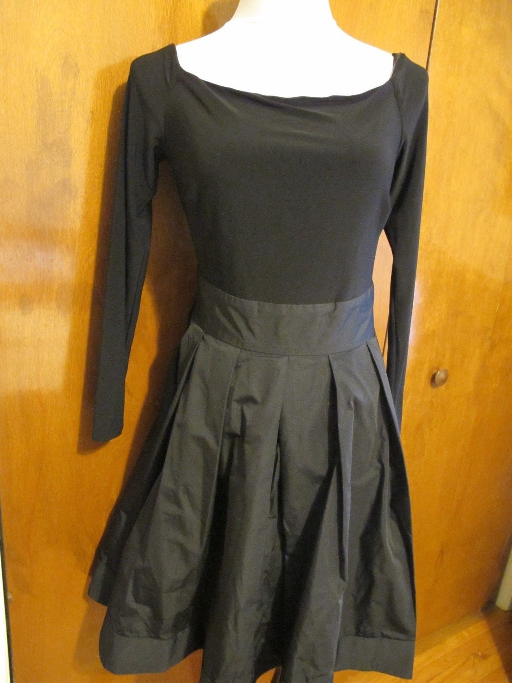 Ralph Lauren women's black pleated skirt evening stylish detailed dress 2 New