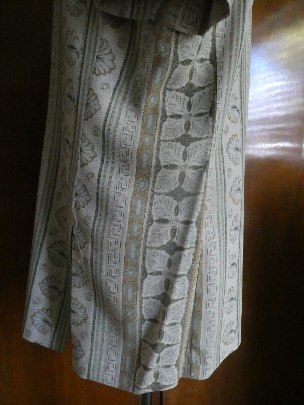 R&M Richards by Karen Kwong Women Multicolor Blouse Size 14 (can fit size 12)
