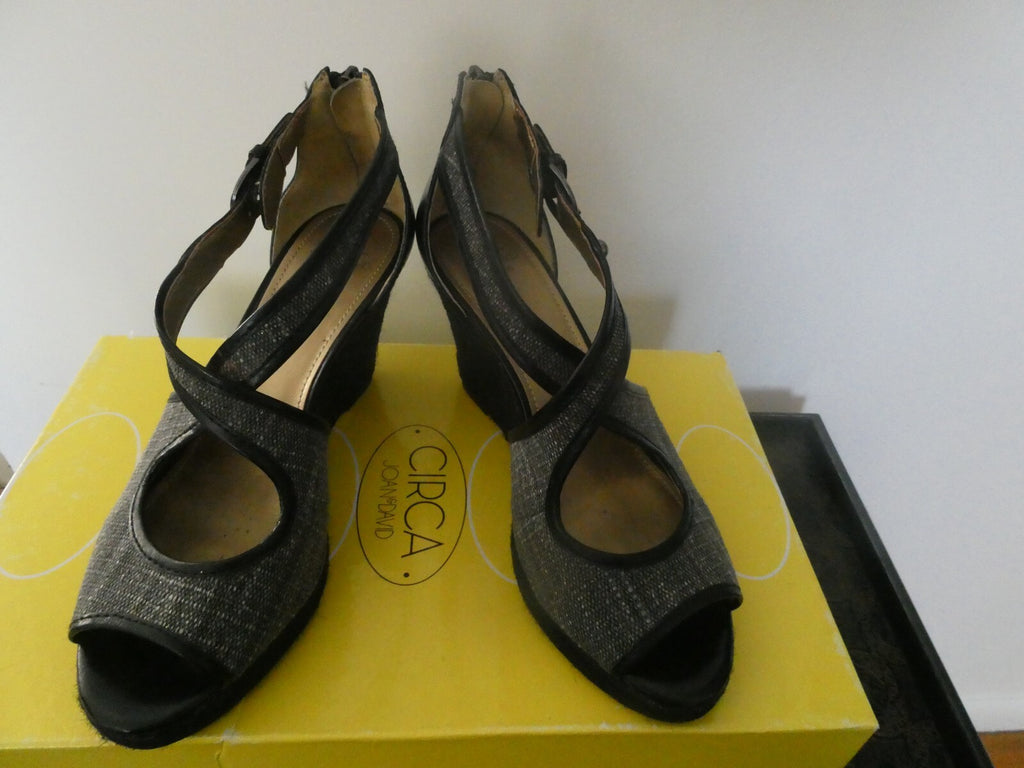 Circa Joan & David Fabric Upper Leather Wedge Sandal Black/Gray Size 7 1/2 M