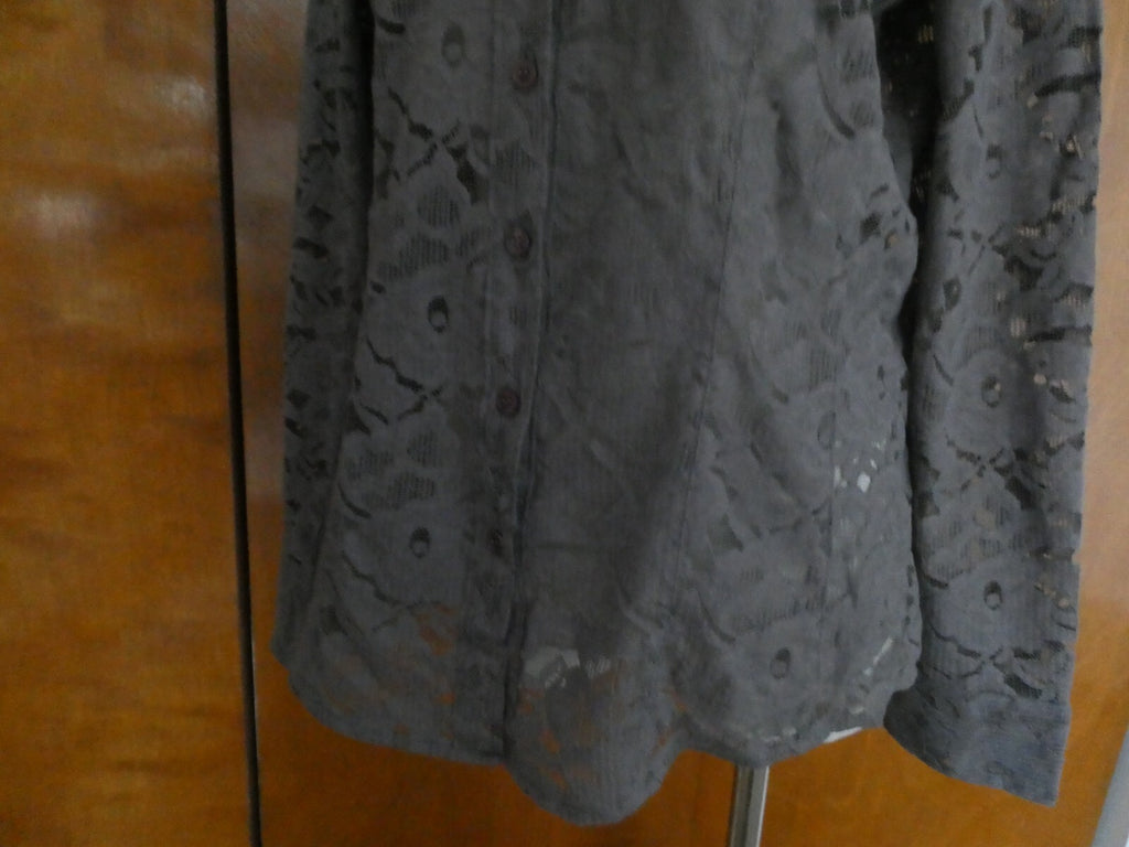 New York & Company women's gray fabric craft embroidered blouse Large